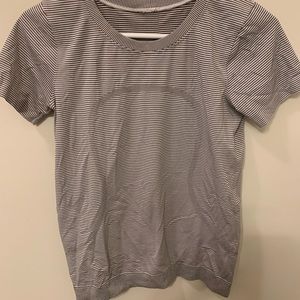 Lululemon Swiftly Tech Tee